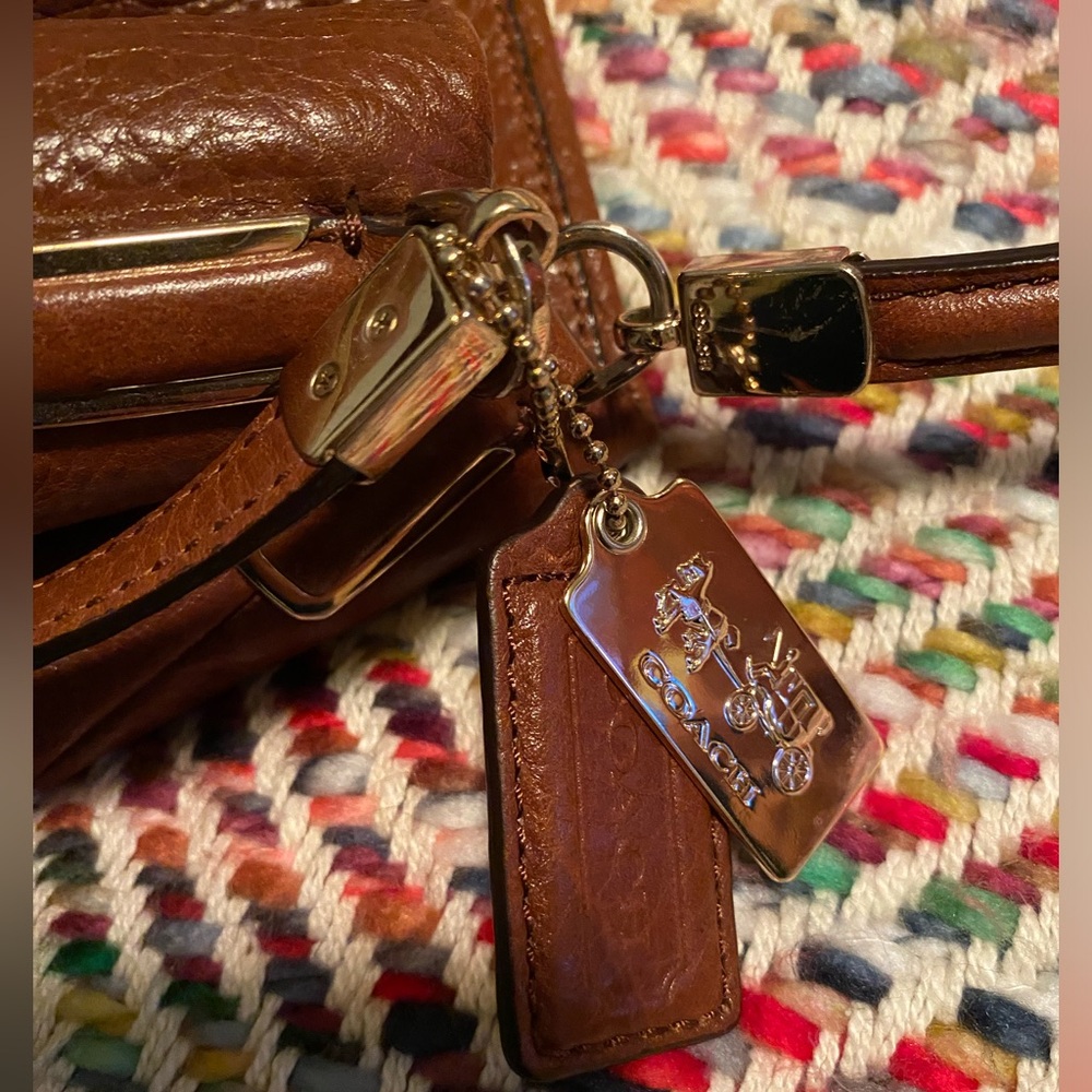 Coach Tan Leather Shoulder Bag vintage - Picture 5 of 9